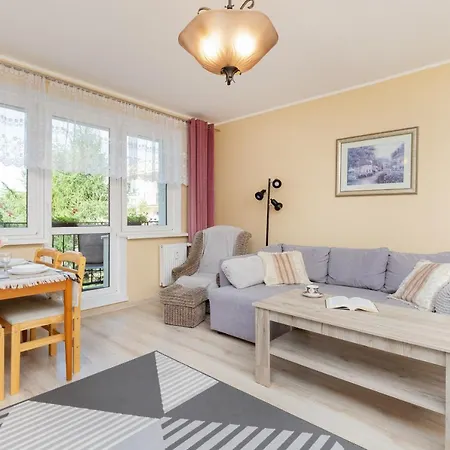 Apartment Spacious Family In By Renters *